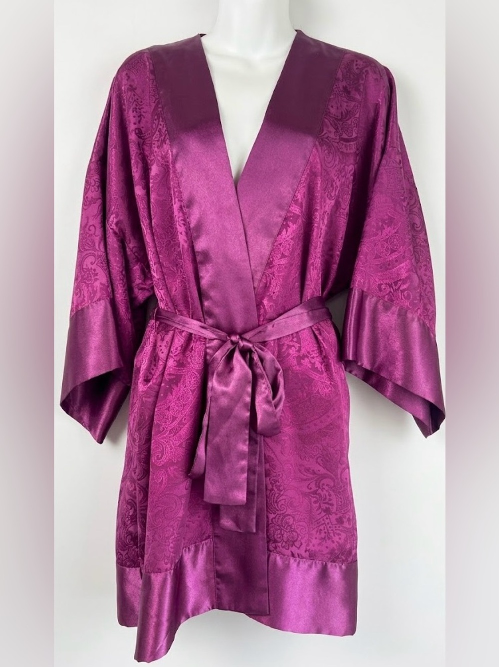 Vintage Victoria’s Secret “Gold Label” Plum Satin Jacquard Kimono Robe